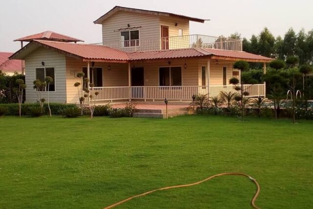 Farm House in Gr Noida